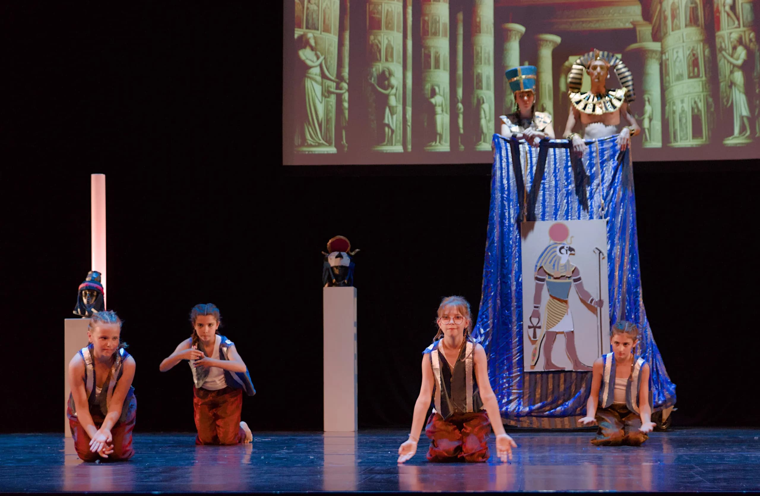 Spectacle de danse modern jazz 2025 — photo 12