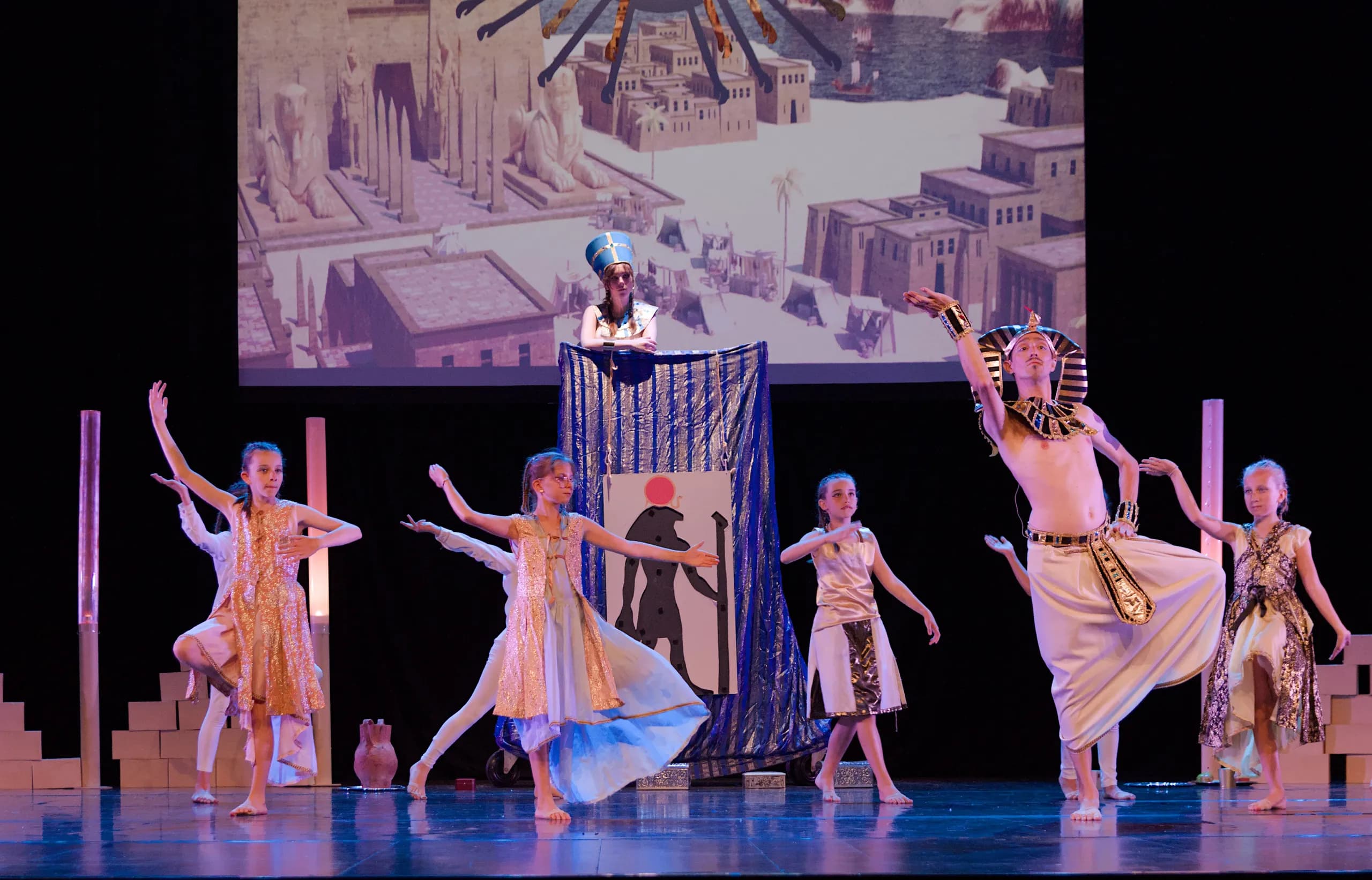 Spectacle de danse modern jazz 2025 — photo 20