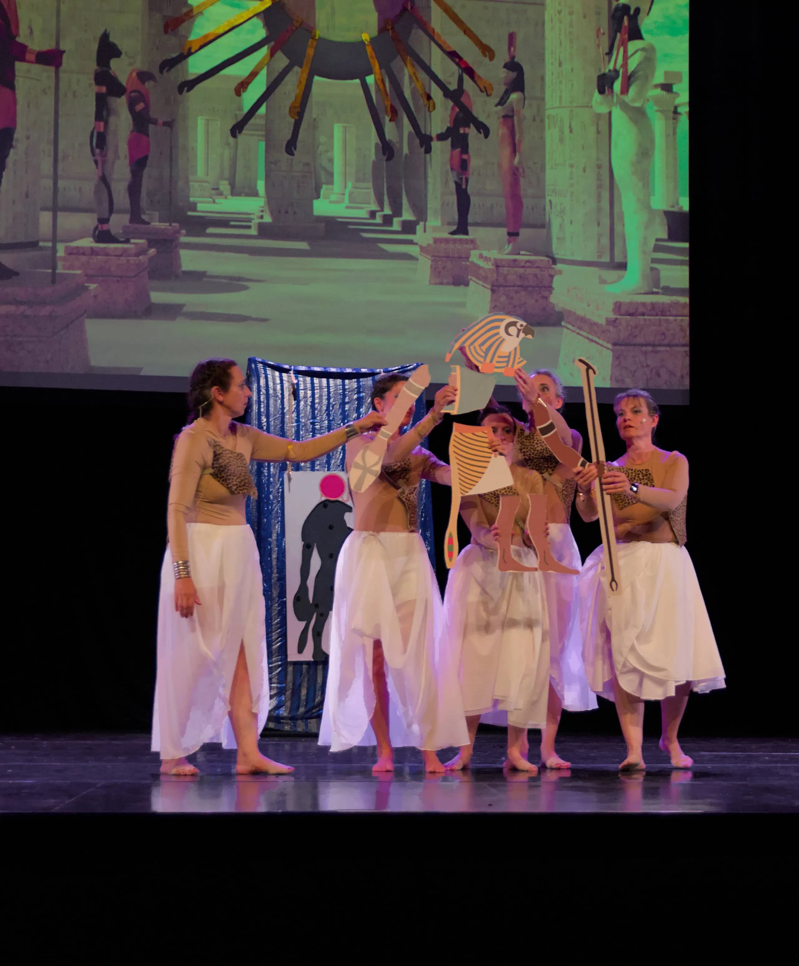 Spectacle de danse modern jazz 2025 — photo 24