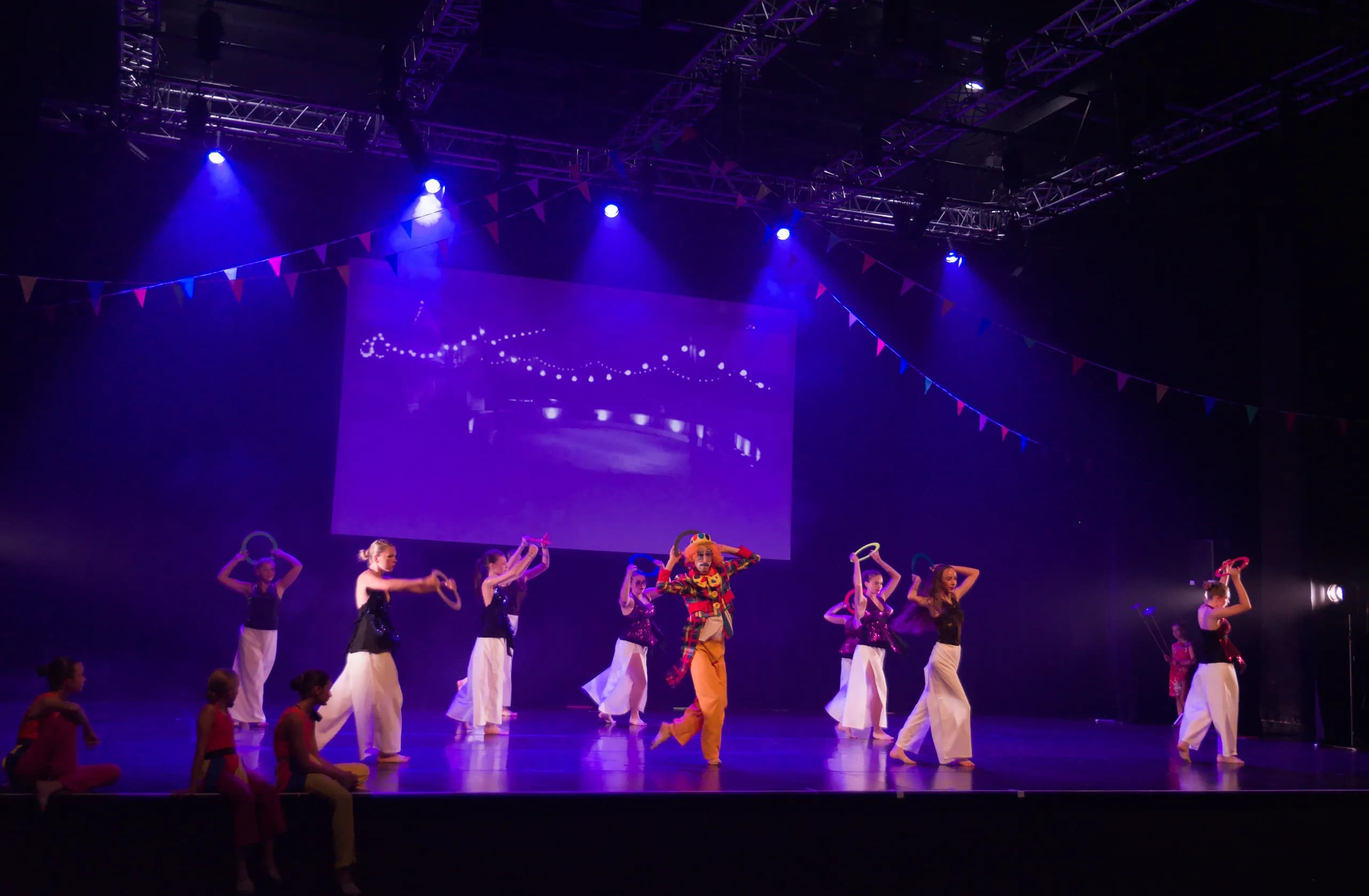 Spectacle de danse modern jazz 2026 — photo 4